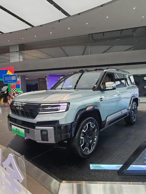 深圳24比亚迪方程豹硬派越野的爆款，英菲尼迪35周年与你共成长